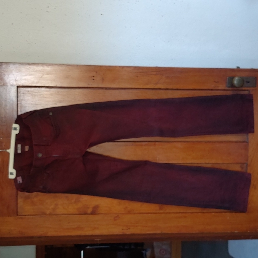True Religion hard to find burgundy Geno jeans